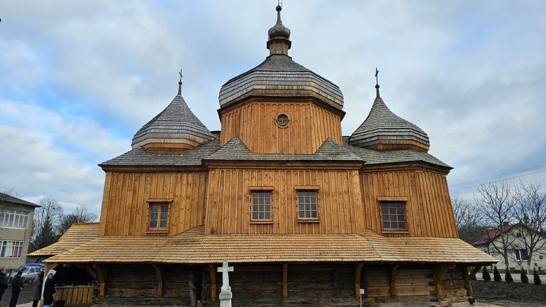 На Львівщині відреставрували унікальну трьохсотлітню церкву Собору Пресвятої Богородиці - фото 1