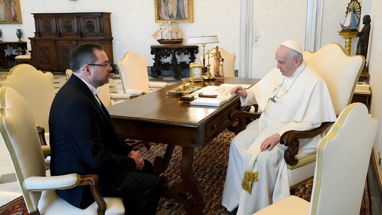 Посол у Ватикані Андрій Юраш та Папа Римський Франциск - фото 1