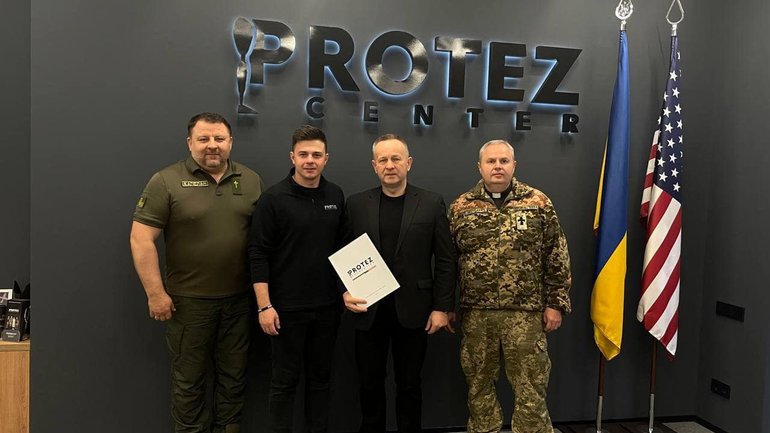 Українські баптисти домовились про співпрацю з американською організацією, яка займається протезуванням військових - фото 1