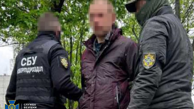 Готували масовані авіаудари перед Великоднем: під Києвом затримали ще двох агентів ФСБ - фото 1
