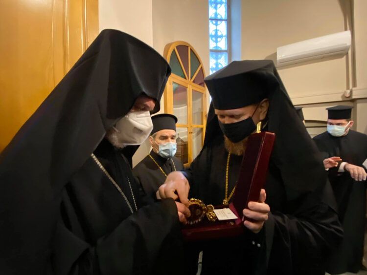 Archbishop of Chernihiv: Moscow Patriarchate puts Patriarch of Jerusalem in a difficult position - фото 70416