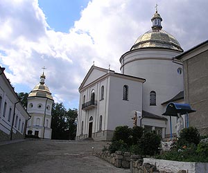Загальний вигляд на монастир