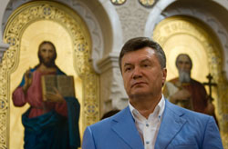 Янукович_ікони_1.jpg
