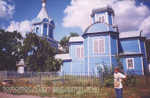 Покровська церква у Сосниці. Фото Олени КРУШИНСЬКОЇ (2001) з сайту 