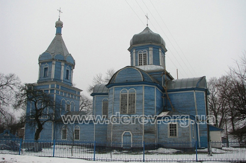 Покровська церква у Сосниці. Фото Тетяни ТУРЕЙСЬКОЇ (березень 2009 року) з сайту 