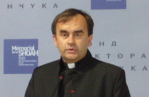 Отець Патрік Дебуа