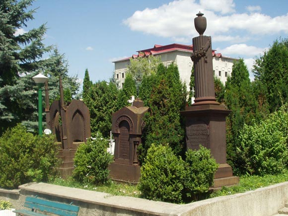 могили магнатів Скибиневських