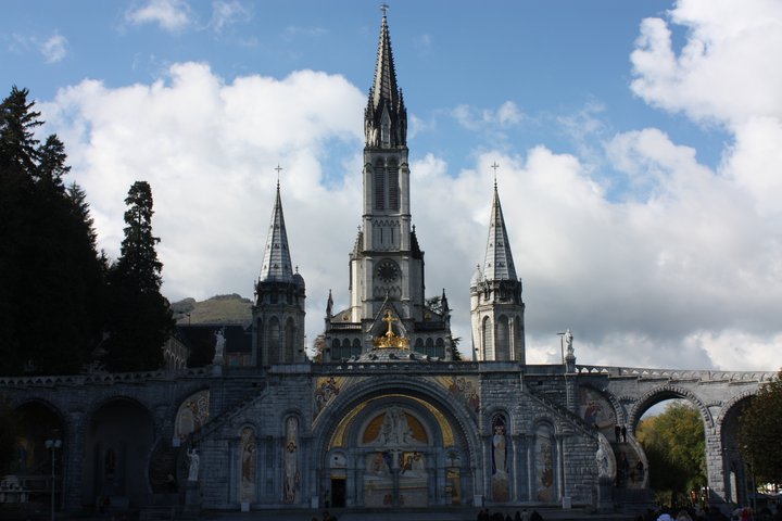 Lourdes4.jpg
