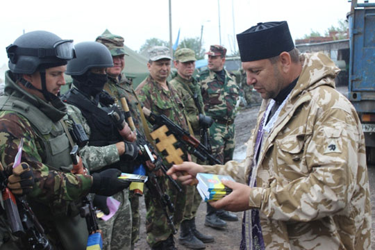Священик в зоні АТО Священик в зоні АТО