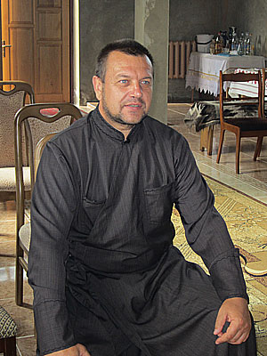 Отець Іван Гопко