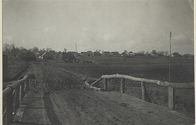Краєвид на село Конюхи у часи Першої світової війни