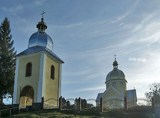 Церква у Завадові