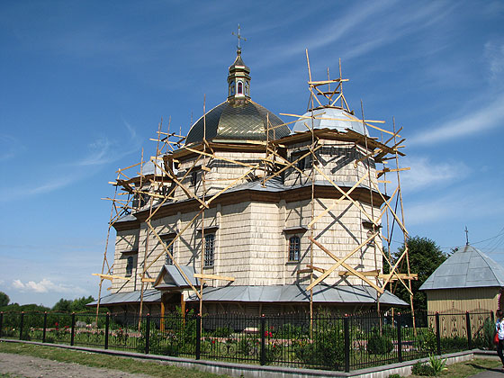 церква св. Юра в Батятичах