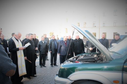 авто.jpg авто.jpg