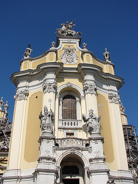Фасад собору