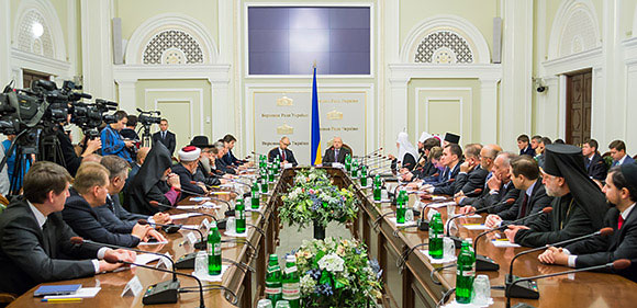 Жовтень 2014 р., зустріч ВРЦіРО з головою ВР О.Турчиновим та головою Уряду А.Яценюком
