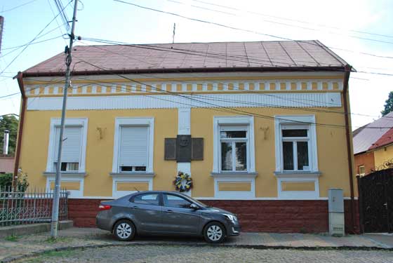Будинок, в якому у 1938-1939 рр. проживав о. Августин Волошин