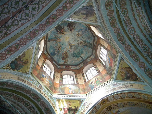 Склепіння Пантелеймоно-Василівської церкви