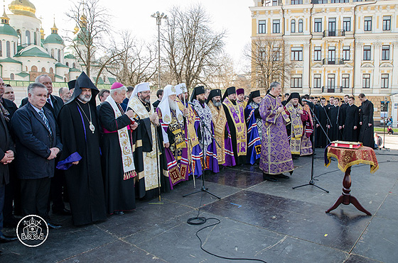 Спільна молитва за Україну