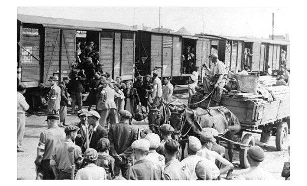 Депортація євреїв. 1942 р.