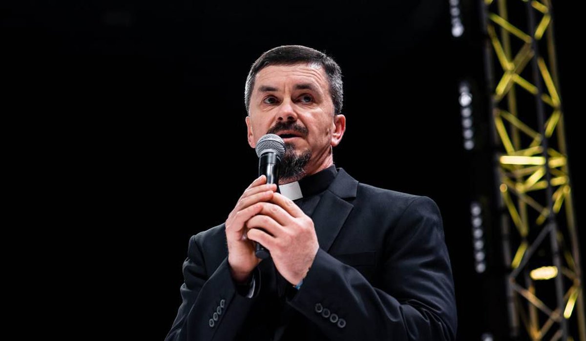 ‘The Miracle Worker’: Fr. Makarii Dutka Raised 27 Million for Ukraine’s Armed Forces - фото 1