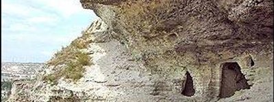 Печерна церква на Загайтанській скелі в м. Інкерман