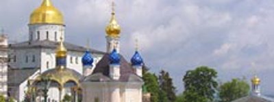 Ukrainian People’s Party Proposes Alternate Services in Pochayiv Monastery
