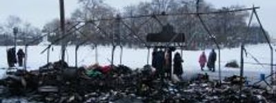 Tent of Moscow Patriarchate Church Burns Down in Chernihiv