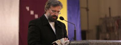 Rabbi of Messianic Jewish community preaches in Roman Catholic Cathedral in Kyiv
