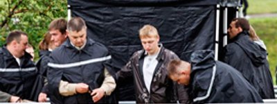 Русские казаки с милицией в Феодосии подрались за крест