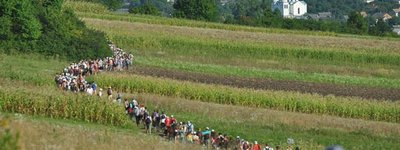 Ювілейна піша проща до Святоуспенської Унівської лаври: як почути Слово Боже та жити ним