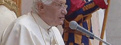 У вересні Папа Бенедикт XVI закликав молитися за вчителів