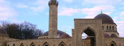 Обновленная столичная мечеть на один день была доступна для журналистов