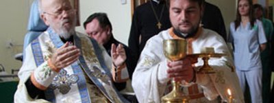 Metropolitan Volodymyr Refutes Claims of His Incapability by Celebrating Liturgy