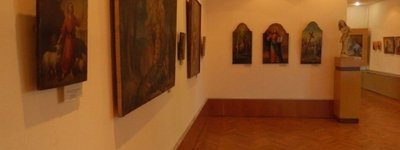 Виставку сакрального мистецтва "Врятуємо вірою серця" відкрили у Тернополі
