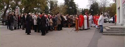 Католики Севастополя зустрінуть Великдень у сквері
