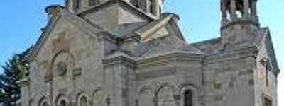 Армяне обсудили с властями Крыма сохранение памятников армянской церковной архитектуры