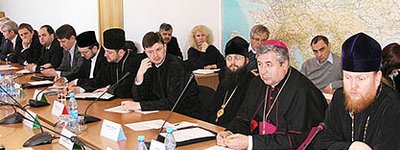 Council of Churches Discusses With Deputies Prospects of Development of Law