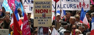 Французькі ЗМІ знову не помітили мільйонний марш проти одностатевих шлюбів у Парижі