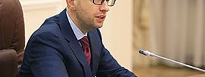Prime Minister Yatsenyuk Defends Believers in Ukraine from Oppression in Russia
