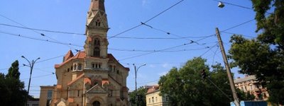 Відновлена одеська кірха почала руйнуватися: ремонту заважає конфлікт між українськими та німецькими лютеранами