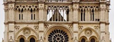 В соборе Парижской Богоматери прошла поминальная служба по жертвам теракта