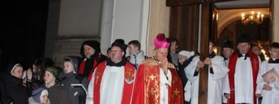 Римо-католики Львова провели Хресну Дорогу