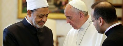 Папа вперше за 16 років зустрівся з головним сунітським імамом