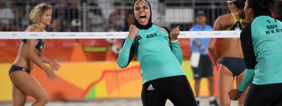 Дві єгипетські волейболістки зіграли на Олімпіаді у традиційному мусульманському одязі