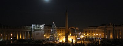 На Рождество площадь Святого Петра украсят елка из Италии и ясли с Мальты