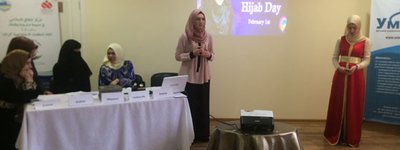 В Днепре устроили мастер-класс по ношению хиджаба