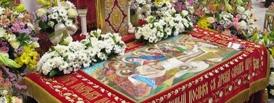 Конфлікт вичерпано: на Тернопільщині православні та греко-католики разом виносили Плащаницю