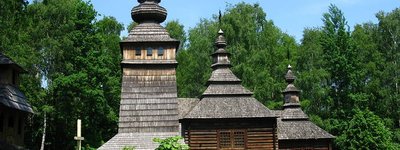 Колекція дерев’яних храмів України (фото)