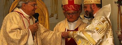 Кардинал Леонардо Сандрі передав особисту пожертву Папи на побудову собору УГКЦ у Харкові